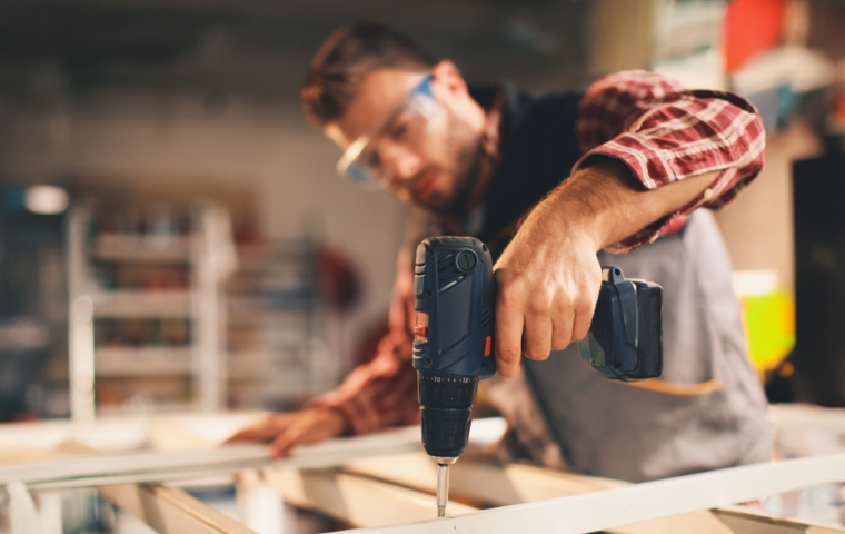 Promo Banner:Discover the perfect </br>drill for every task
